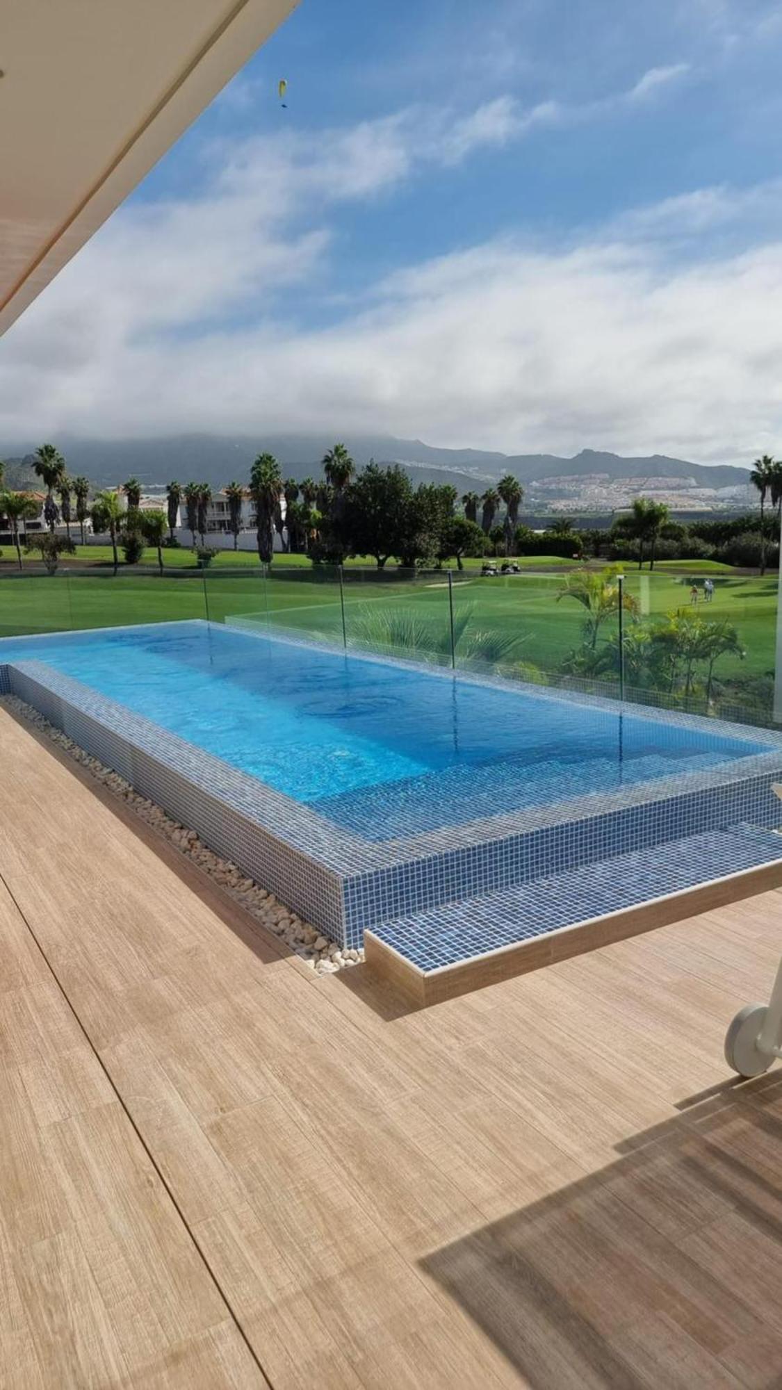 Luxury Villa Rebeka - Heated Pool And Jacuzzi Costa Adeje (Tenerife) Exterior foto