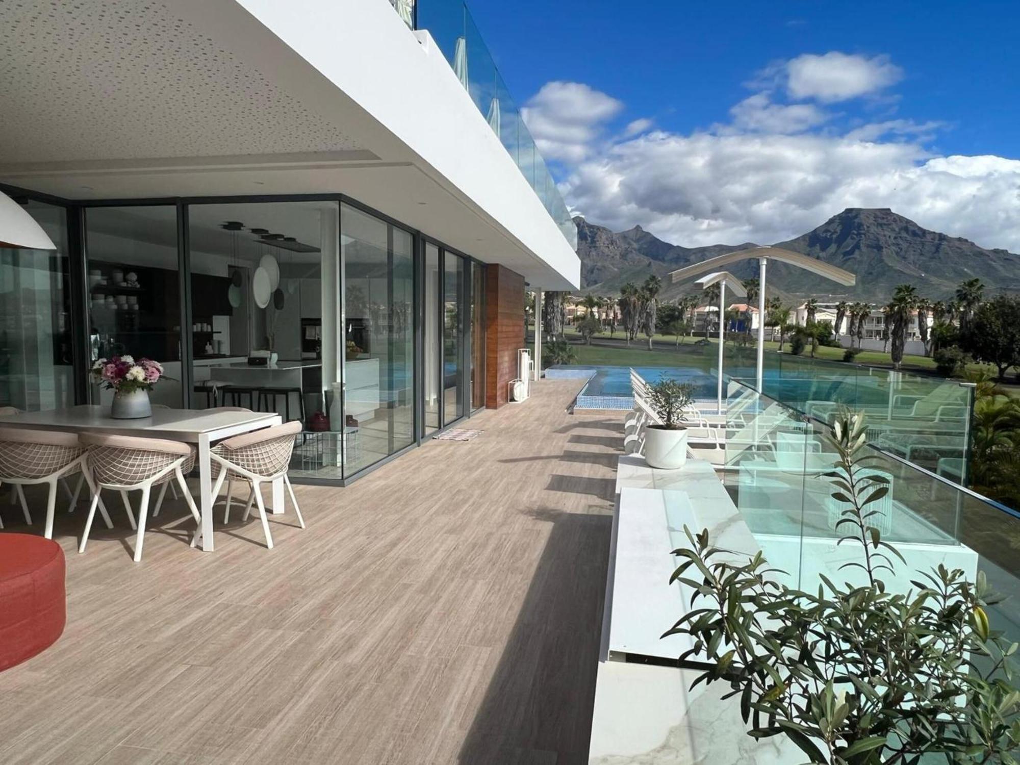 Luxury Villa Rebeka - Heated Pool And Jacuzzi Costa Adeje (Tenerife) Exterior foto